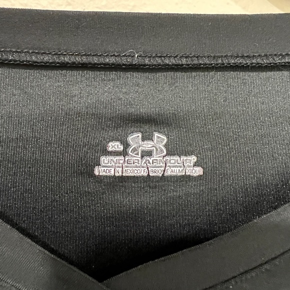 Junior Black Under Armour Long Sleeve Top - Picture 3 of 3